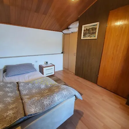 Apartment Dvorac