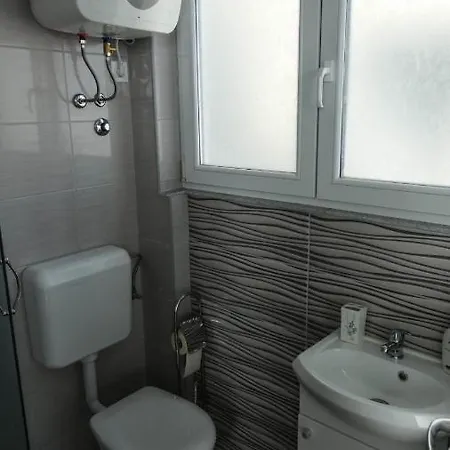 Dvorac Apartment *