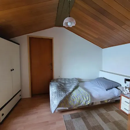Apartment Dvorac *