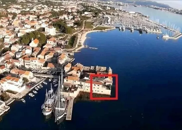 Apartamento Dvorac Kaštela